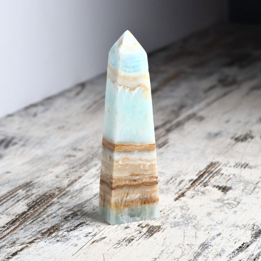 Caribbean Calcite Tower | Ocean Calm + Intuitive Flow